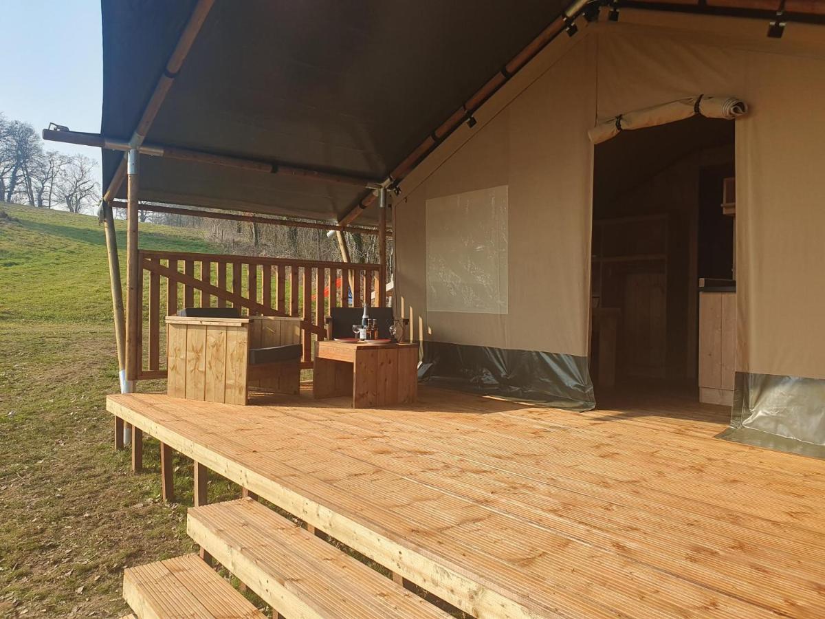 Luxury Safari Tents At Moulin Du Pommier Glamping & Camping Saulgond Экстерьер фото